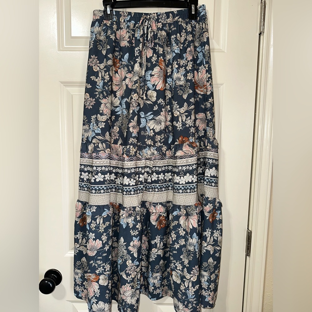 Floral maxi skirt